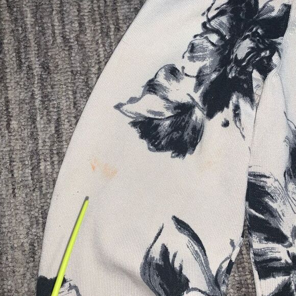 Ann Taylor Women’s Large Black Cream Silk Blend Cardigan Sweater Wearable Art - Picture 7 of 7